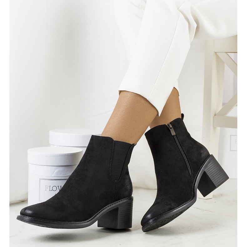 PA1 Cizme negre Luiza cu toc negru 1