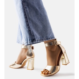 Sandale Marlens cu bloc auriu de aur 1