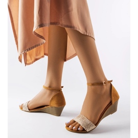 Sandale cu pană Veltri aurii de aur 1