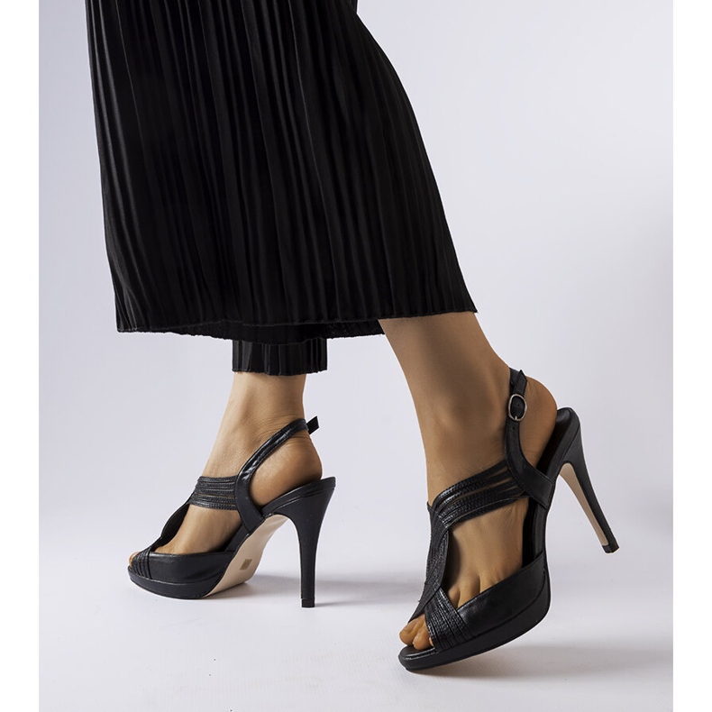 Sandale negre Tougas cu toc inalt negru 1