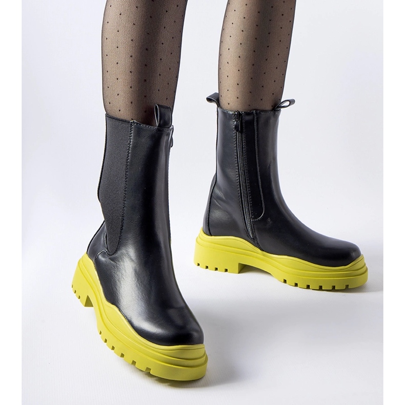 Cizme negre cu talpa colorata de la Delebio negru 1