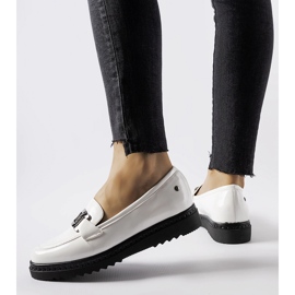 Inna Mocasini albi cu pană patentate de la Vinceza 1 Inna Mocasini albi cu pană patentate de la Vinceza 1