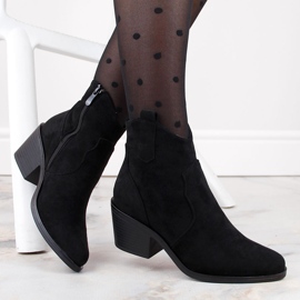 Cizme cowboy de dama din piele intoarsa cu toc inalt, negre S.Barski HY30-86A negru 1 Cizme cowboy de dama din piele intoarsa cu toc inalt, negre S.Barski HY30-86A negru 1