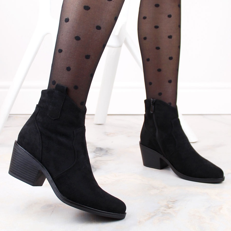 Cizme cowboy de dama din piele intoarsa cu toc inalt, negre S.Barski HY30-86A negru 2 Cizme cowboy de dama din piele intoarsa cu toc inalt, negre S.Barski HY30-86A negru 2