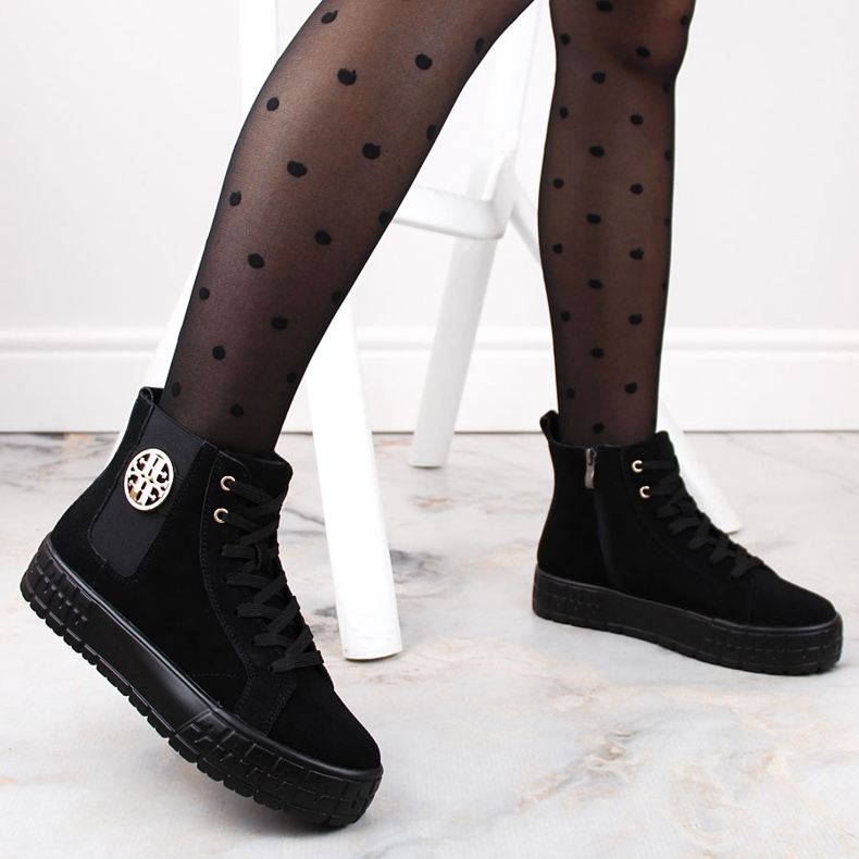 Cizme negre din piele intoarsa pe platforma, izolate de Filippo DBT4715 negru 2