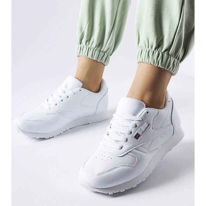 Inna Tenisi albi clasici Poulsen 1