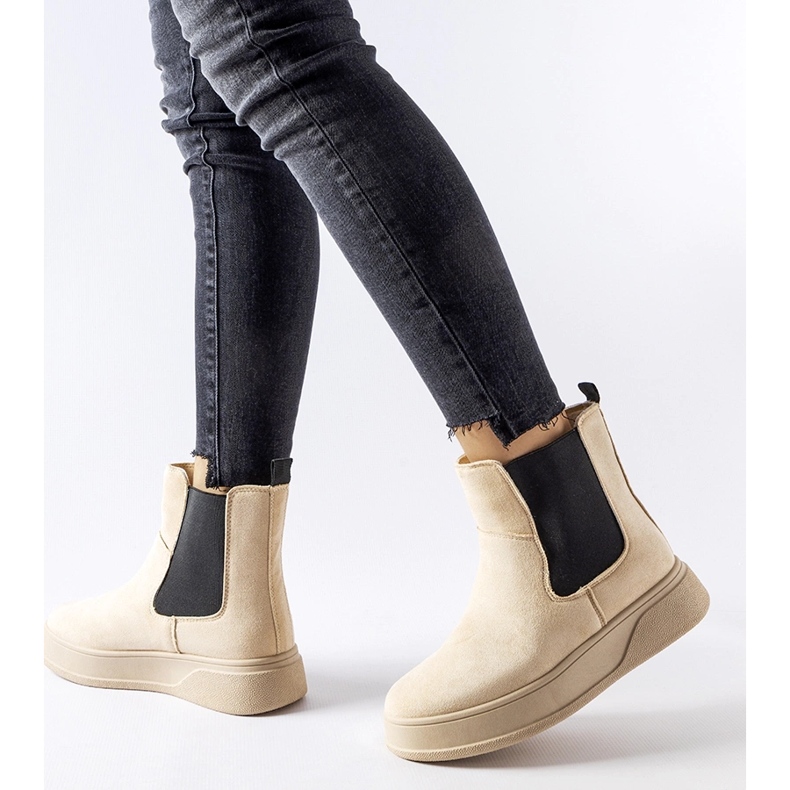 Botine bej pe platforma Benilde 1