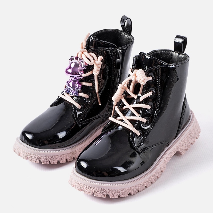 Evento Cizme lacuite negre și roz cu ursuleț Orso negru 1 Evento Cizme lacuite negre și roz cu ursuleț Orso negru 1