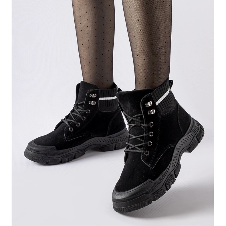 Cizme negre Tellaro izolate negru 1