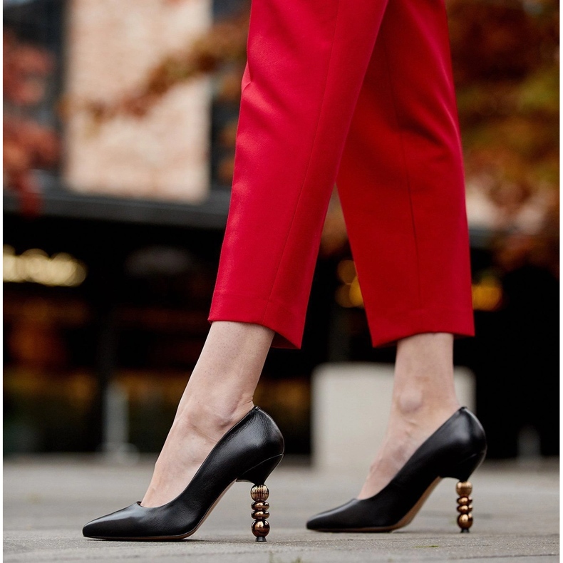 Marco Shoes Stilete din piele confecționate din piele moale cu pietre negru 2