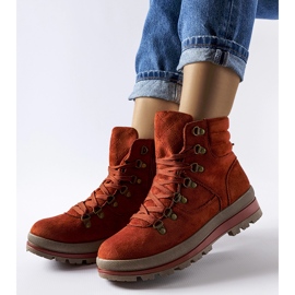 Pantofi de trekking Mazara izolați roșii maro 1