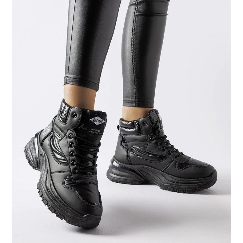 Cizme negre Lee Cooper LCJ-23-44-1973L negru 1