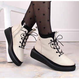 Cizme din piele bej pe platformă de Filippo DBT4799 1
