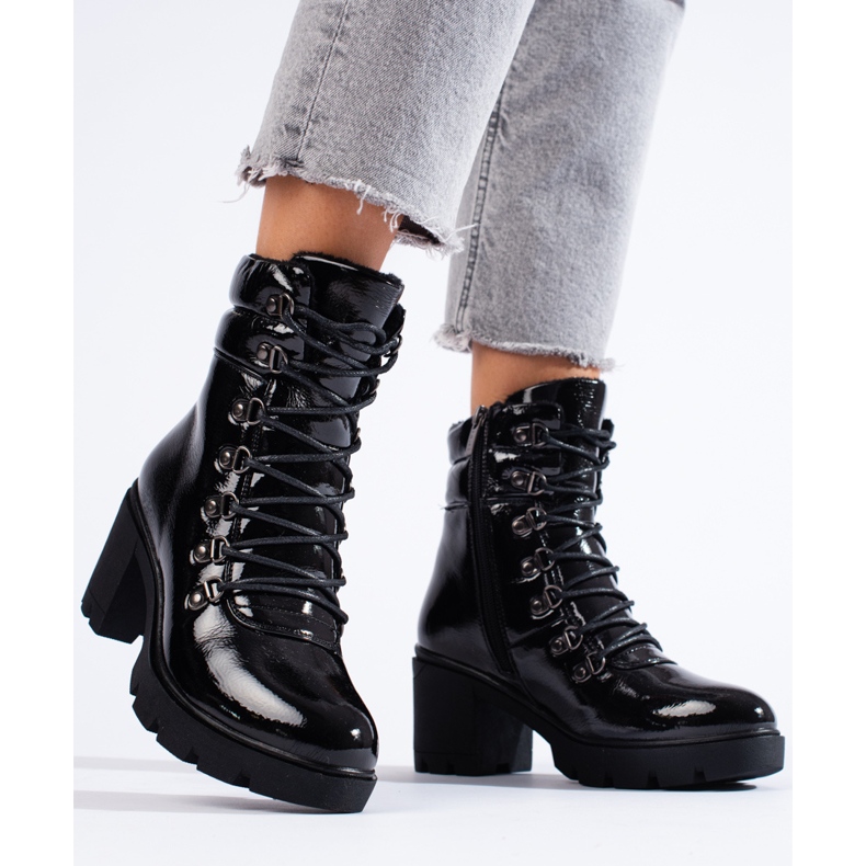 Cizme de muncitoare de dama izolate din piele ecologica lacuita negru 1