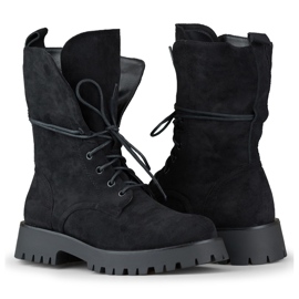 Cizme de damă de piele de căprioară neagră cu șireturi bej 1