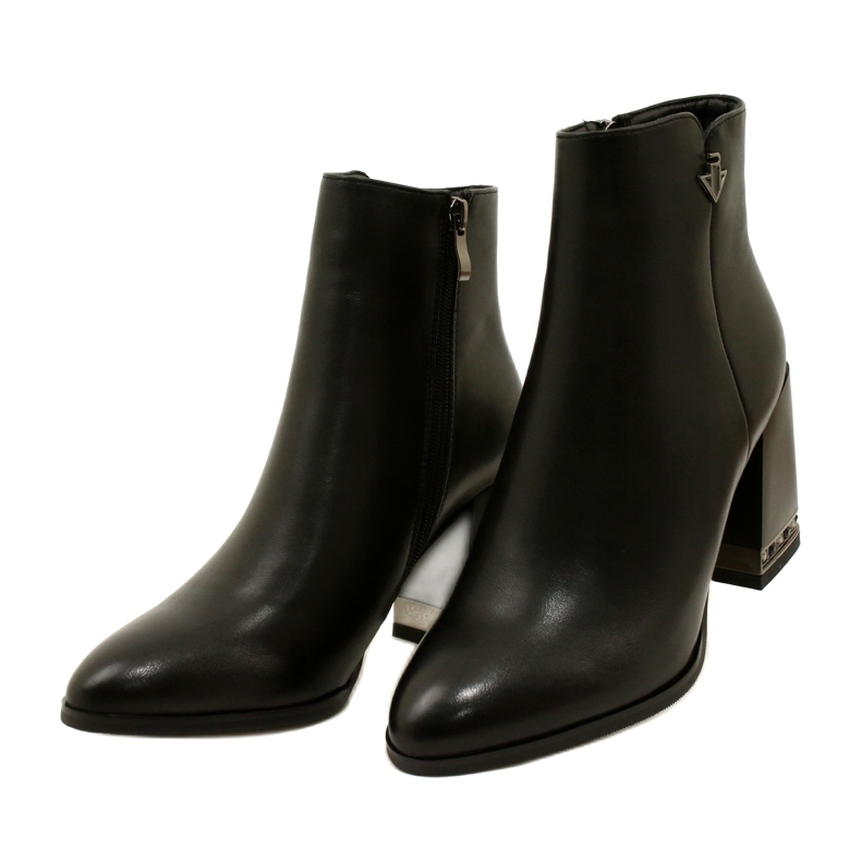 Cizme izolate negre pentru femei cu Filippo DBT4842/23 BK negru 7