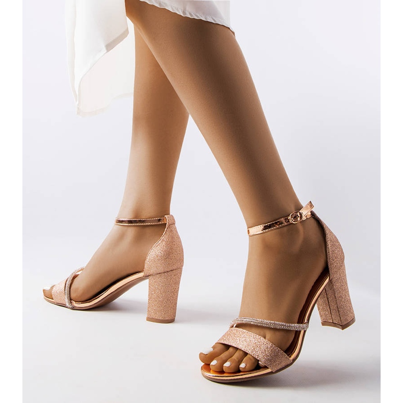 Sandale bloc Abellona aurii de aur 1