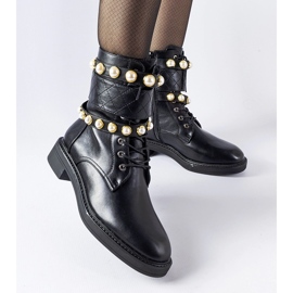 Botine izolate negre cu perle Normand negru 2