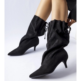 Cizme slip-on din piele intoarsa neagra cu toc inalt negru 1