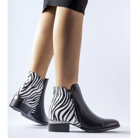 Botine izolate negre cu model zebra, Olindo negru 2