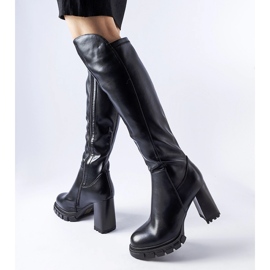 Cizme negre lungi și calde cu toc înalt negru 1 Cizme negre lungi și calde cu toc înalt negru 1