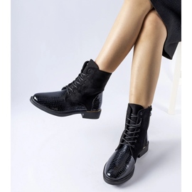 Botine Rosetta izolate cu patent neagră negru 2
