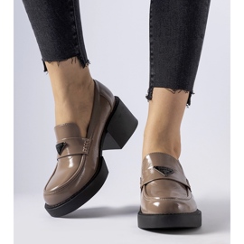 Mocasini maro patentati de la Hobbs 1