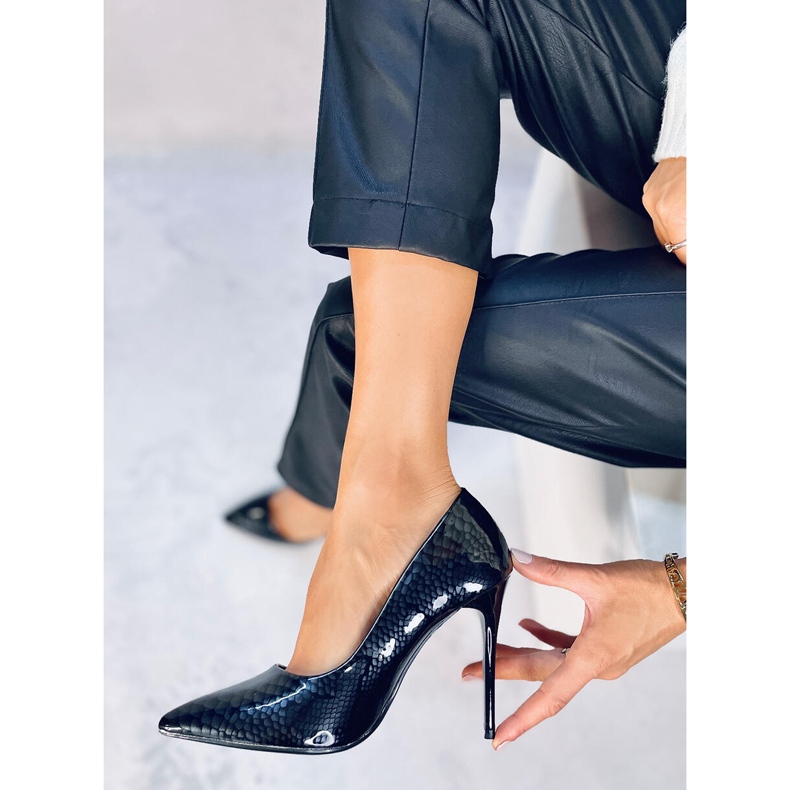 Papuci cu toc stiletto Lone Black negru 1