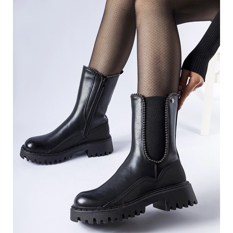 Botine izolate negre Donigala negru 1