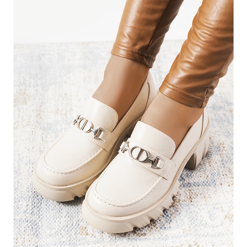 Mocasini bej pe o talpă Brant groasă 1