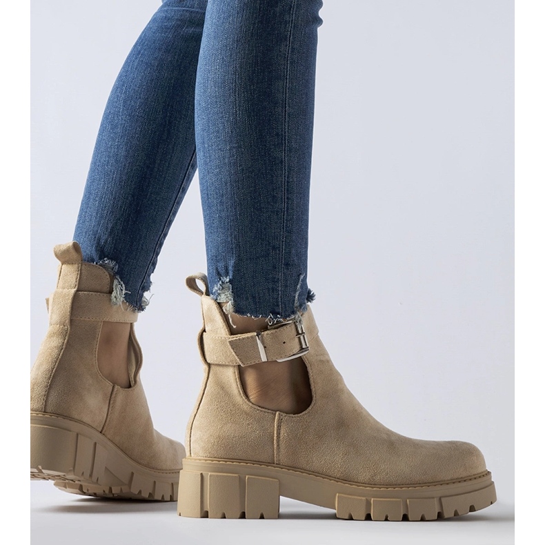 Botine bej cu închidere decorativă Sarrazin 1