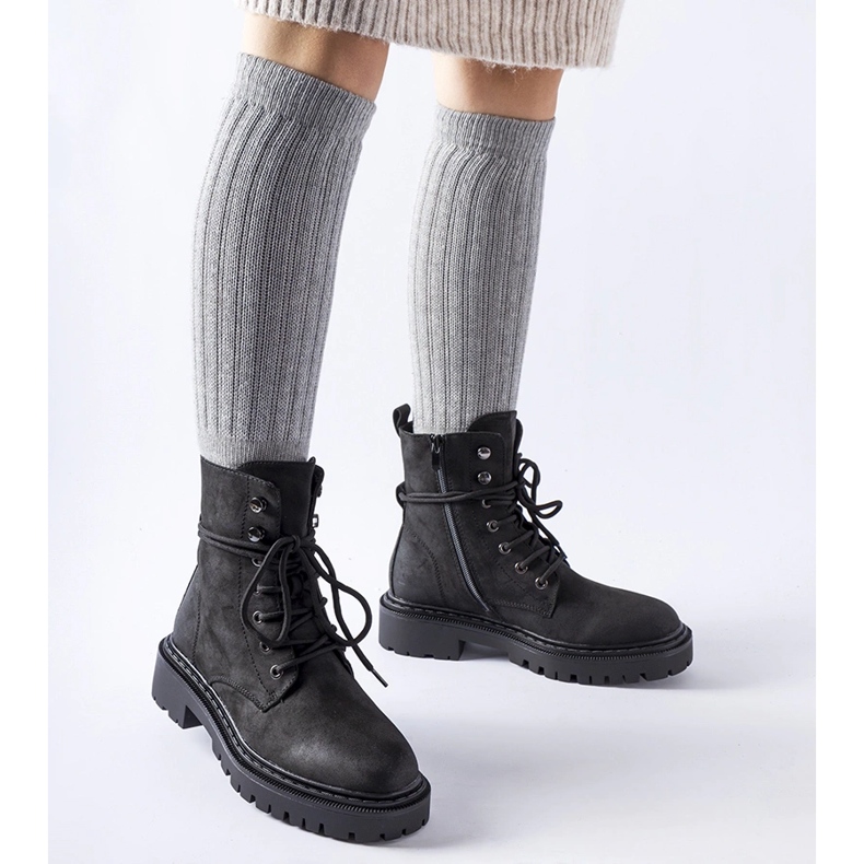 Cizme plate negre cu protector Brattle negru 1 Cizme plate negre cu protector Brattle negru 1