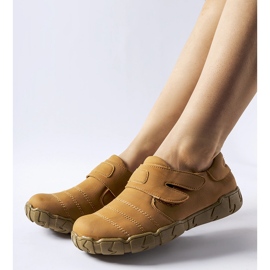 Pantofi maro Frencham cu velcro 1