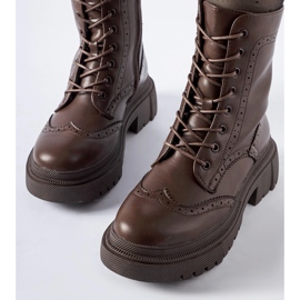 Cizme maro decorate cu cusături Nicla 2