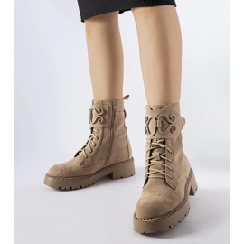 Lucratori decorativi maro eco-zmsz de la Castore 1