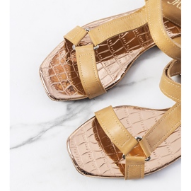 Sandale de dama bej de la Wardill 1