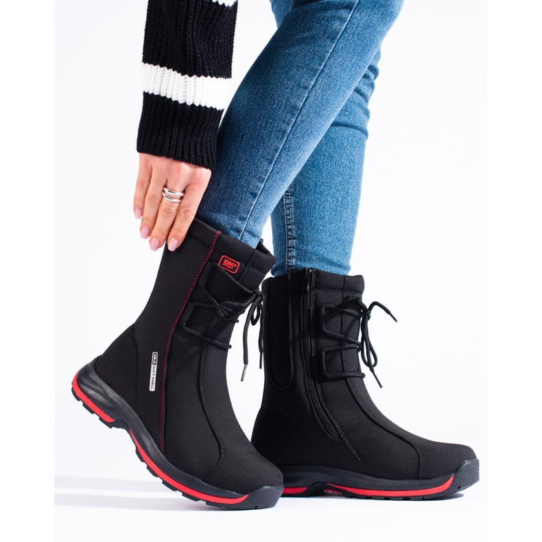 Pantofi de trekking pentru femei cu o haină din piele de oaie DK negru 1