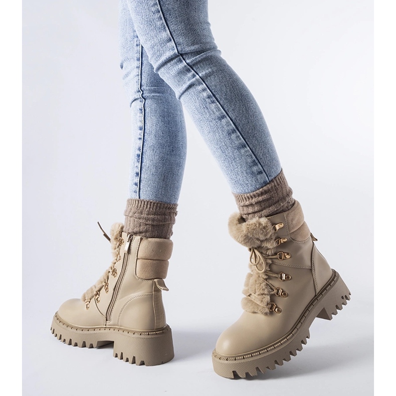 Pantaloni muncitori bej cu blană decorativă de la Quarto 1