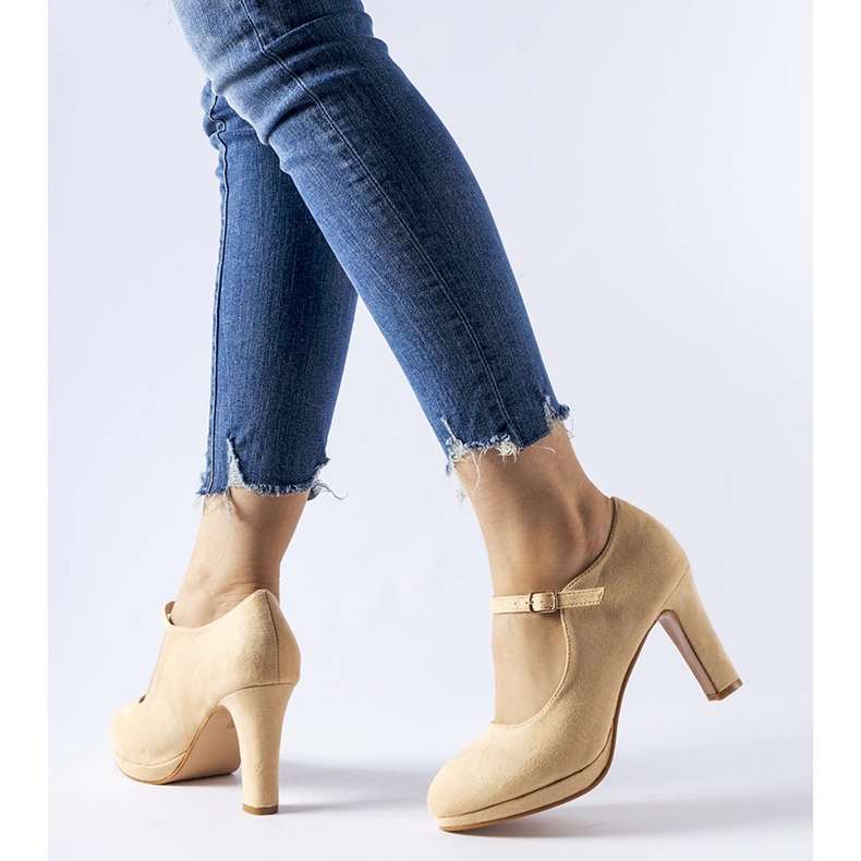 Pantofi cu toc bej cu inchidere Serri 1