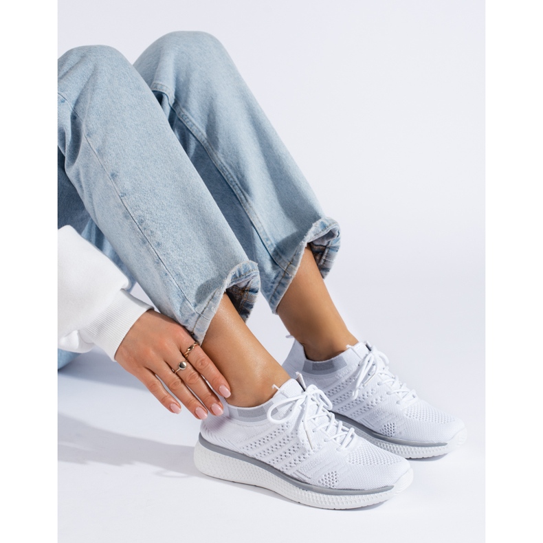 Încălțăminte sport cu șiret alb 1