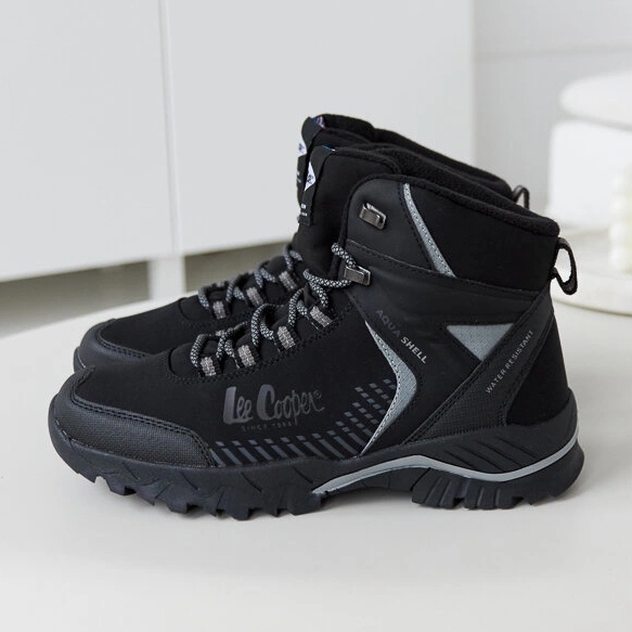 Lee Cooper Ghete de bărbați izolate negre LCJ-22-01-1399M Negru 1