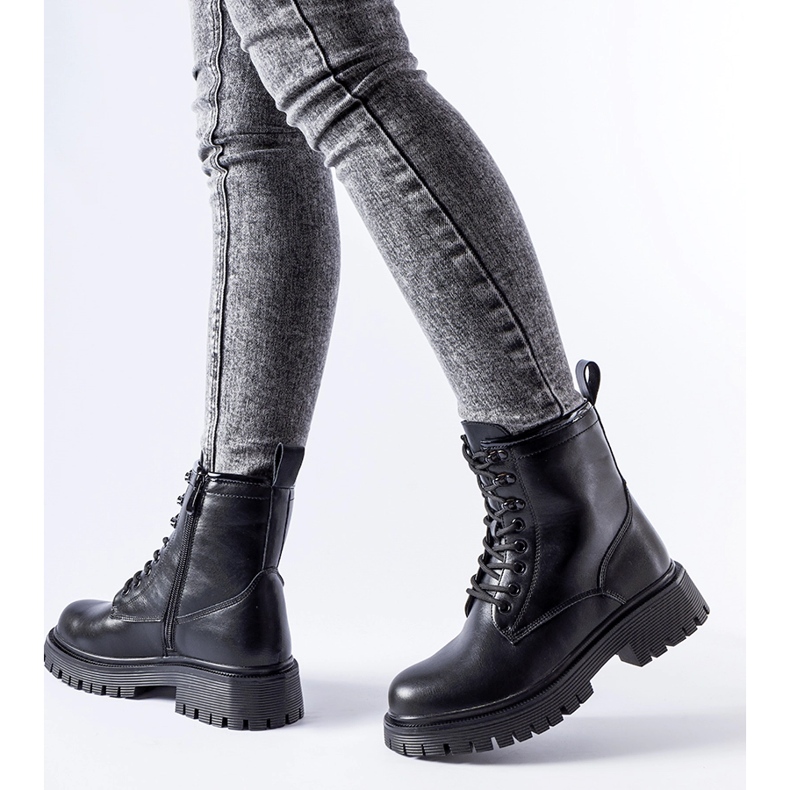 Cizme izolate Puyallup negre negru 1