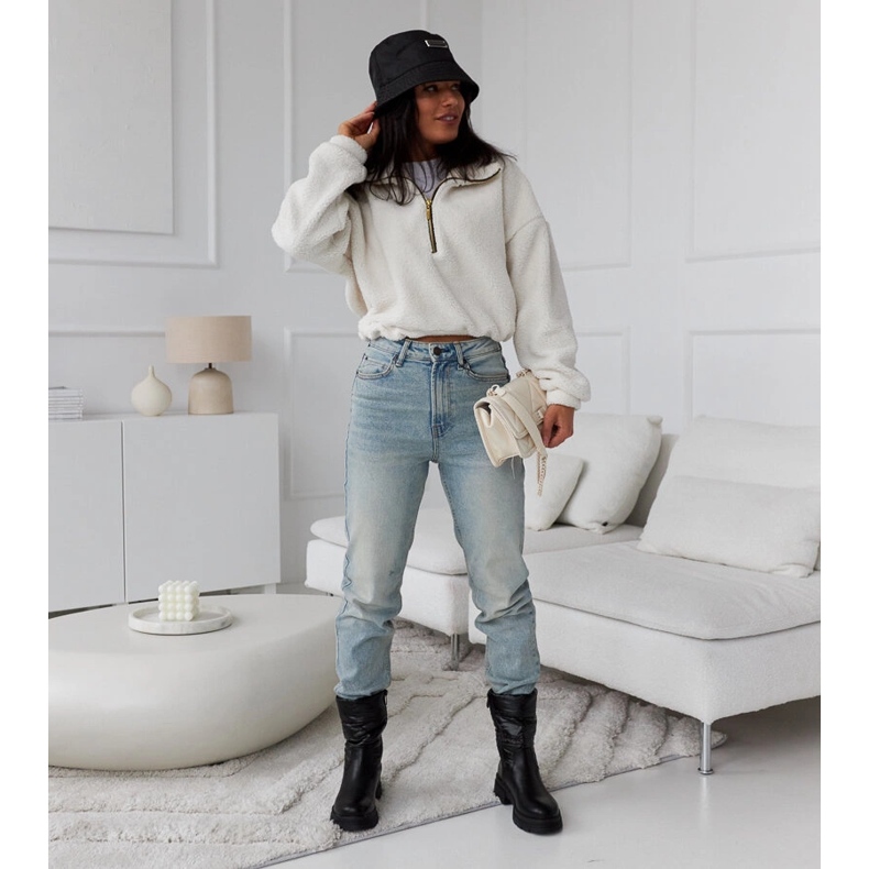 Botine negre izolate cu matlasare Malvaro negru 1