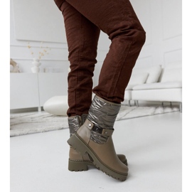 Botine izolate verzi cu curea decorativă Lido verde 1