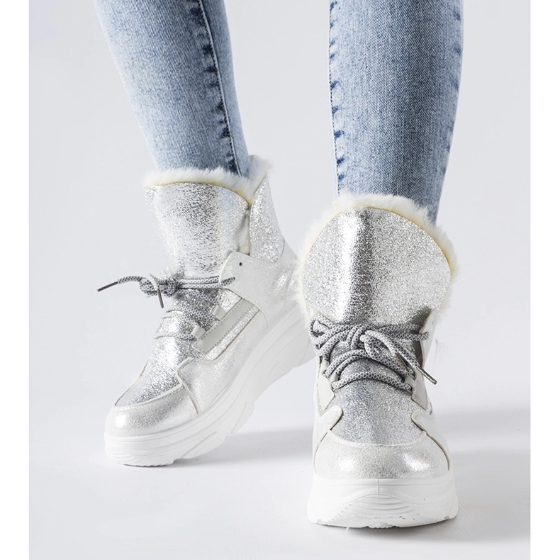 Cizme de zăpadă Stringer izolate alb și argintiu 1