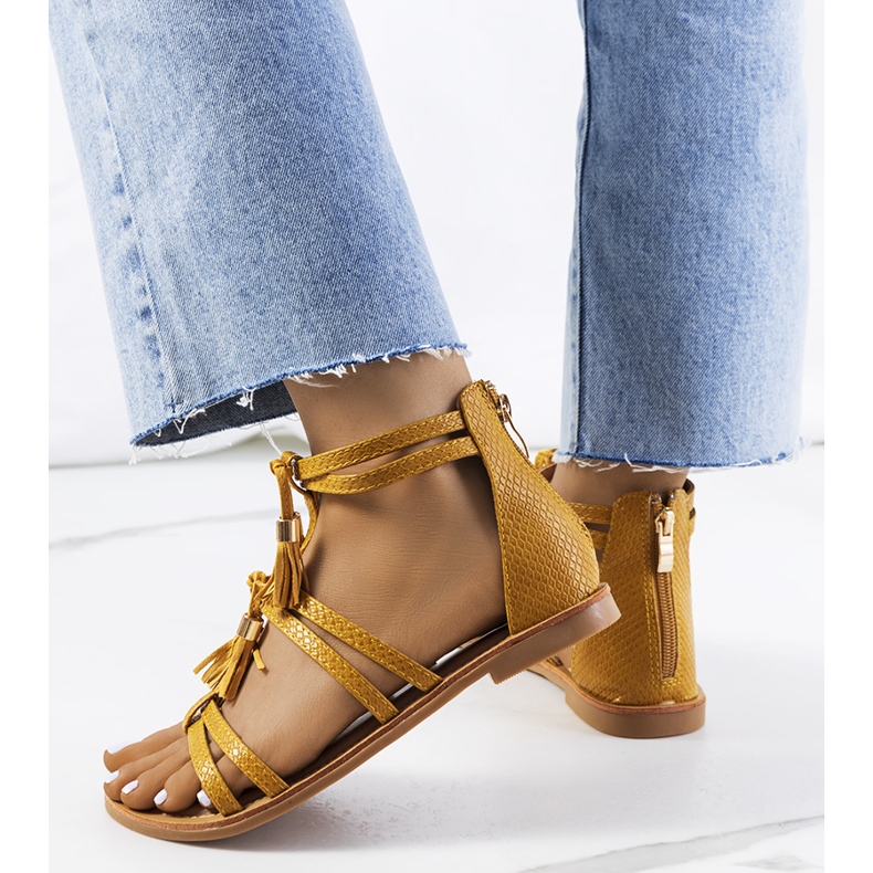 Sandale de dama Mantila galbene 1