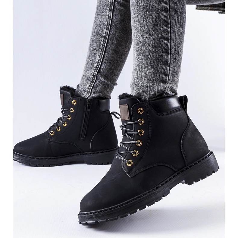 Muncitori clasici Leonardo izolați în negru 1