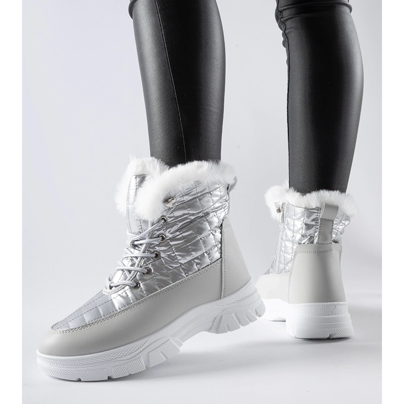 Cizme de zăpadă izolate argintii pe platforma Dwayn 1