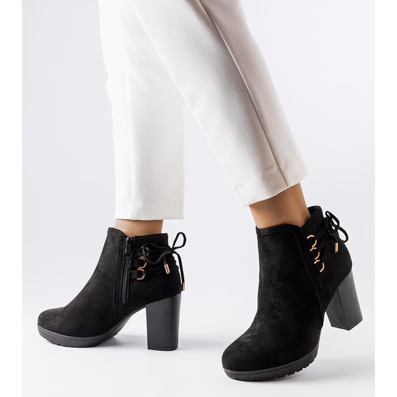 Cizme negre cu toc din piele intoarsa ecologica de la Poule negru 1 Cizme negre cu toc din piele intoarsa ecologica de la Poule negru 1