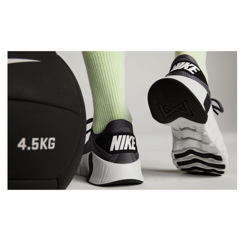 Pantofi de antrenament Nike Free Metcon 4 CT3886-011 gri 1 Pantofi de antrenament Nike Free Metcon 4 CT3886-011 gri 1